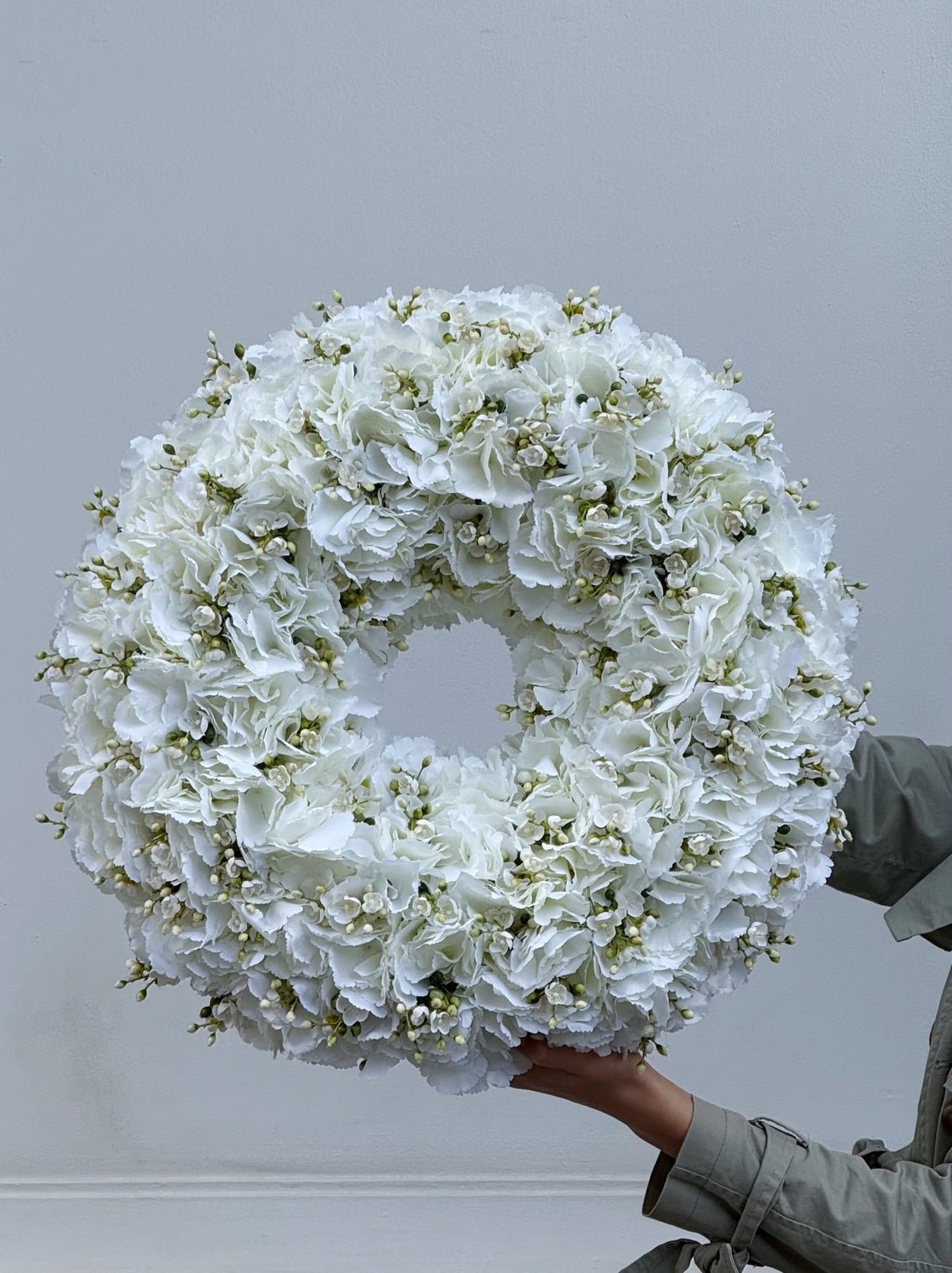 Aerial Swan - Bukieciarnia Mokotowska 41